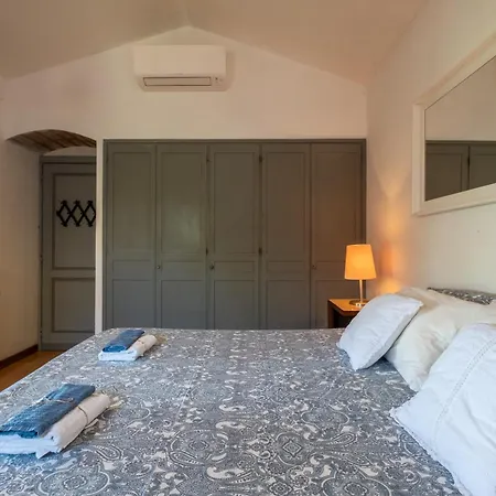 Semesterbostad La Torretta - Sul Mare E Privata Porto Taverna